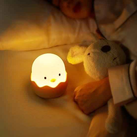 Best Quality Small Yellow Duck Shaped LED Night Light with Light Sensor - BD Drop